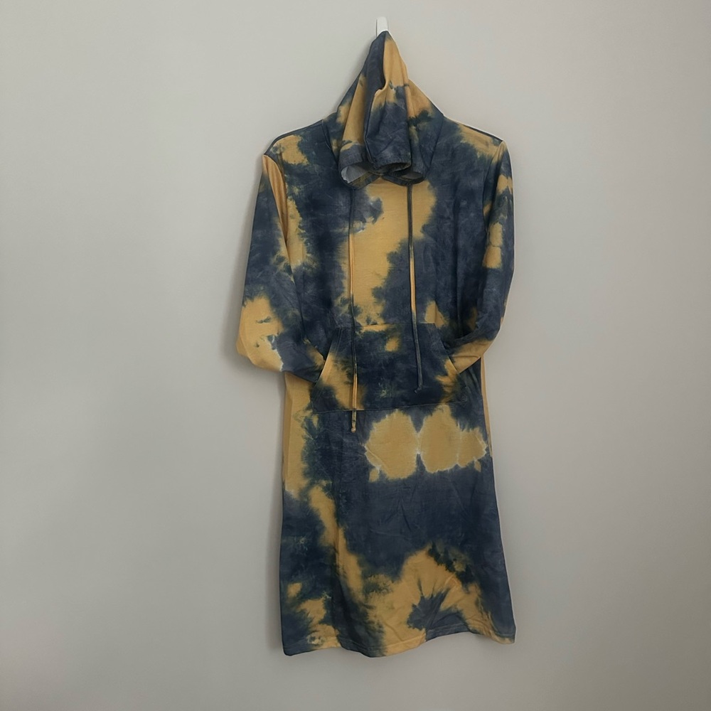 Tie-Dye Hooded Dress